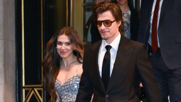 Le mariage de Millie Bobby Brown avec Jake Bongiovi a été célébré par Matthew Modine, son « papa » de Stranger Things