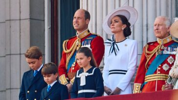 Le prince William dit que ses enfants se battent pour la télécommande, tout comme les vôtres