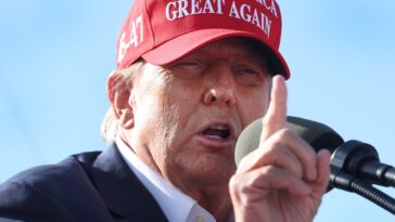 Les milliardaires ont peur de soutenir publiquement Kamala Harris par peur des représailles de Donald Trump