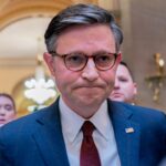 Mike Johnson ne parvient pas à donner du sens à Trump