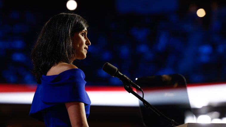 Usha Vance lit L'Iliade, un poème sur la rage masculine. Son célèbre traducteur y voit de l'ironie.