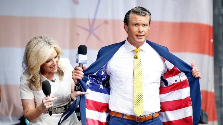 Avec Pete Hegseth, Donald Trump construit son administration Fox News