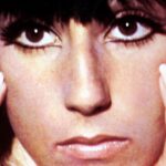 Cher révèle qu'elle a fait un « choix » difficile pendant une grossesse, dans ses nouveaux mémoires Cher révèle qu'elle a fait un « choix » difficile pendant une grossesse, dans ses nouveaux mémoires