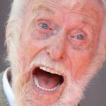 Dick Van Dyke se dit heureux de « ne pas être là » pour le deuxième mandat de Trump