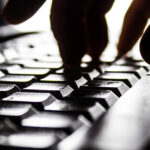 cc Christoph Scholz, modified, https://flickr.com/photos/140988606@N08/31653704200/in/photolist-Qe8vsG-4HQKYu-2nQkhBe-2nQftgh-QJQirY-7K3qQR-9RXRPF-8LLxfh-EaiCZz-9QMten-554H94-8LLxnU-8LLxj7-RV2v4s-dnoekw-6HFzmA-2rV42-NoPRK-E7Yy31-6ea8wo-2hvkGZj-8yVrmq-4w2tZV-sXeYs-dUmEaq-RV2vgb-JHRpgD-RV2vbb-2e44GdK-2dYrwDG-RV2v8W-2dYrwMY-7K3r7V-fgGk98-9N5YuW-2dYrwFL-RV2v2y-fgWyVL-fgGm2F-fgGkKB-x8Hkia-fgWzDS-fgWzXo-FPb2Yw-RV2veN-fgWzu9-2dYrwBN-Hv2gvP-56Adjc-2dYrwL5