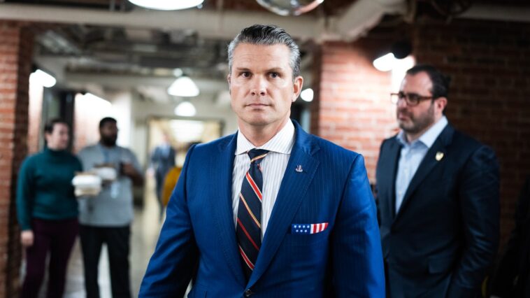 Le choix de Trump pour le poste de secrétaire à la Défense, Pete Hegseth, a reçu un e-mail de sa mère disant qu'il maltraitait les femmes