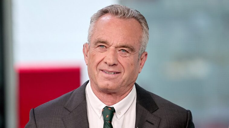 RFK Jr. a mangé un tas de « poison » avec Trump ce week-end RFK Jr. a mangé un tas de « poison » avec Trump ce week-end