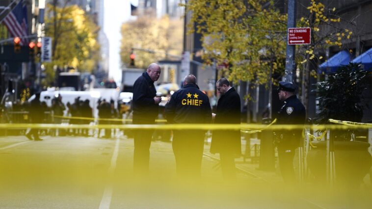 Pourquoi le meurtre du PDG de United Healthcare ressemble autant à un film