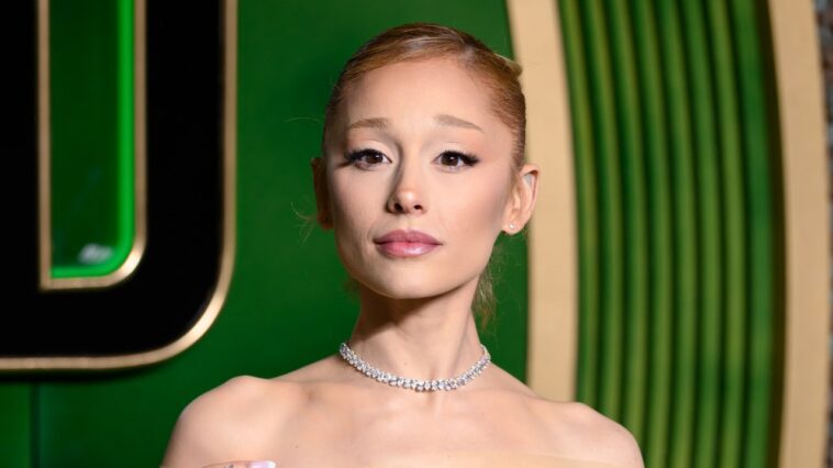 Ariana Grande en a assez du beauty-and-body-shaming : "Personne n'a le droit de dire de la merde" Ariana Grande en a assez du beauty-and-body-shaming : "Personne n'a le droit de dire de la merde"