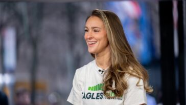 Kylie Kelce a fait tomber Joe Rogan de la première place du podcast, en un seul épisode