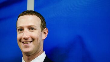 Meta de Mark Zuckerberg fait don d'un million de dollars à l'investiture de Trump après que Trump ait menacé Zuckerberg de prison à vie