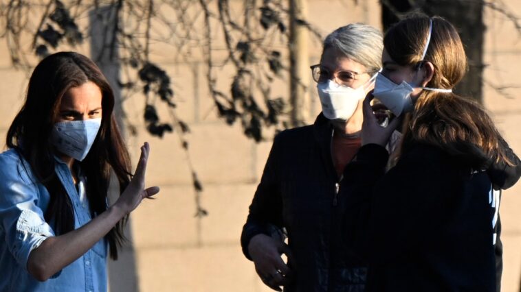 Meghan Markle et le prince Harry visitent les sites d'évacuation en cas d'incendie de Los Angeles