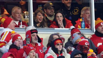 La discussion sur le jeu des Chiefs de Taylor Swift et Caitlin Clark exaspère l'ancien animateur de Fox Sports