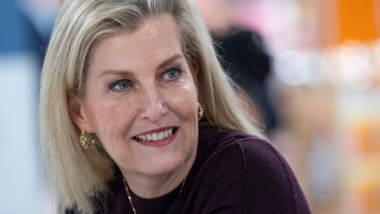 La duchesse Sophie, belle-sœur de Charles, fête ses 60 ans « en privé », comme elle l'aime