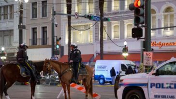 Au moins 10 tués et 35 blessés alors qu'un conducteur percute un camion dans la foule de la Nouvelle-Orléans à New York ; Le FBI enquête sur un acte potentiel de terrorisme
