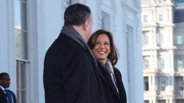 Comment Kamala Harris est entrée dans l’histoire en quittant DC