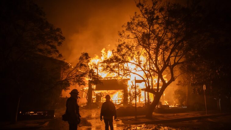 Des images médiatiques déchirantes des incendies de forêt en Californie montrent un bilan catastrophique