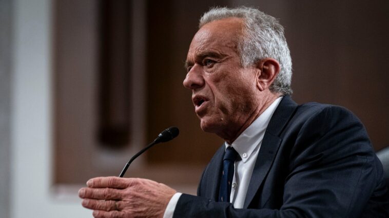 RFK Jr. s'est avéré hors de sa profondeur, même sous les questions républicaines amicales