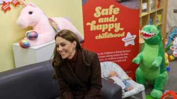 Kate Middleton, "ramasser où elle s'était arrêtée" avant le cancer, passe du temps avec les mamans en prison