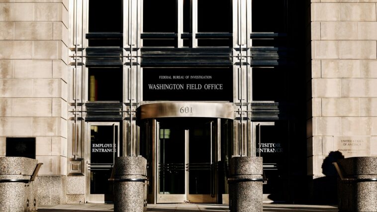 Le FBI est désormais le Bureau fédéral de… la résistance?