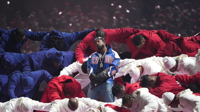 Le spectacle de la mi-temps de Kendrick Lamar a mis l'accent sur un grand Drake diss au Super Bowl 2025