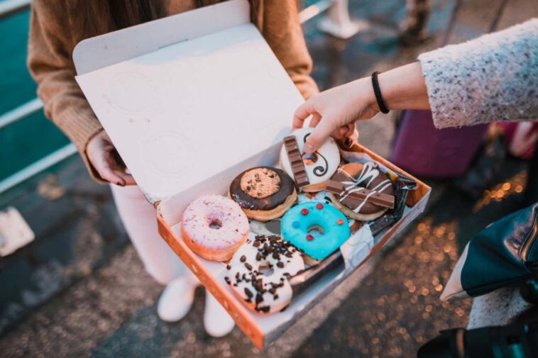 Pourquoi nous pouvons avoir envie de dessert même lorsque nous sommes pleins de dîner