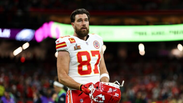 Travis Kelce lance des excuses émotionnelles aux fans pour la perte «difficile» du Super Bowl 2025