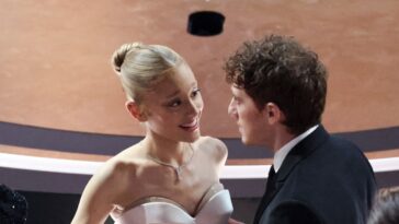 Ariana Grande et Ethan Slater ont passé un bon moment à l'Oscars 2025