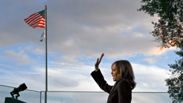 Exclusif: à l'intérieur de la première semaine de la campagne de Kamala Harris et des dernières heures