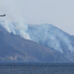 Des milliers de personnes fuient après le plus grand incendie de forêt du Japon depuis des décennies