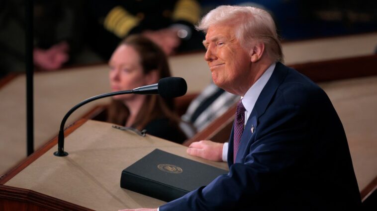 Grosses balançoires, plus grosses manques: l'administration de Donald Trump est tombée