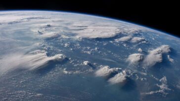 L'IA peut prévoir la météo en quelques secondes sans avoir besoin de supercalculateurs