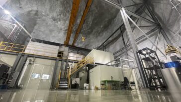 L'expérience Amore fixe de nouvelles limites sur la double désintégration bêta neutrinoère de ¹⁰⁰mo