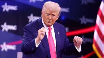cc Gage Skidmore, modified, Trump at CPAC 2025, https://www.flickr.com/photos/gageskidmore/54362405139/