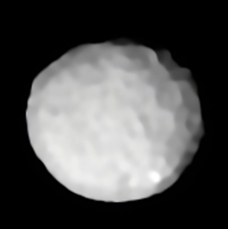 Les astéroïdes de la famille Pallas révèlent des profils spectroscopiques bleus uniques