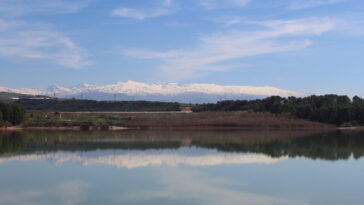 Les scientifiques révèlent une source cachée et dirigée par la lumière du soleil d'un puissant gaz à effet de serre