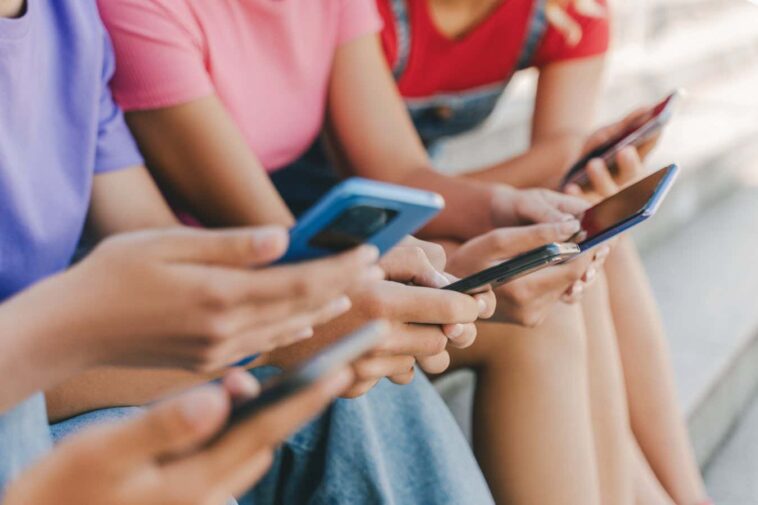 Les smartphones peuvent être bénéfiques pour les enfants - s'ils évitent les médias sociaux