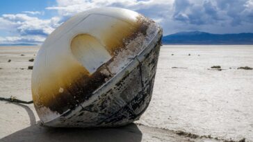 Médicaments fabriqués dans l'espace pour toucher dans l'outback australien