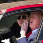 Même le petit défilé de Tesla de Donald Trump à la Maison Blanche n'a pas aidé la valeur nette d'Elon Musk