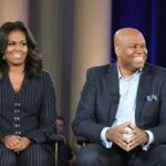 Michelle Obama révèle que son frère l'a convaincue de soutenir la course «folle» de Barack Obama Michelle Obama révèle que son frère l'a convaincue de soutenir la course «folle» de Barack Obama