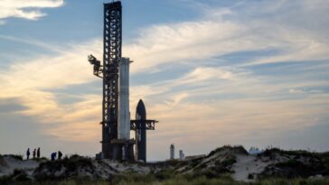 SpaceX vise le vol du mercredi par vaisseau après le gommage de dernière minute