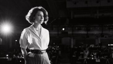 Ilana Glazer a écrit à George Clooney une note d'admiration. Maintenant, ils jouent ensemble sur Broadway.