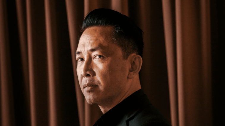 L'auteur sympathique Viet Thanh Nguyen sur ce que signifie être un étranger L'auteur sympathique Viet Thanh Nguyen sur ce que signifie être un étranger
