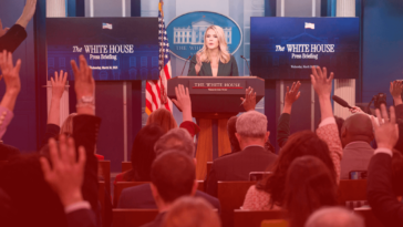 Jessica Reed Kraus, RFK Jr. Fanblogger, prétend être une presse «officielle». La Maison Blanche diffère.