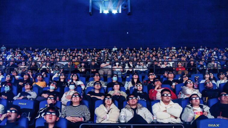 À quel point Hollywood est-il vissé maintenant que Trump joue au poulet avec la Chine?