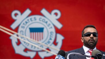 Ainsi, Kash Patel et le FBI verrouillent maintenant les juges