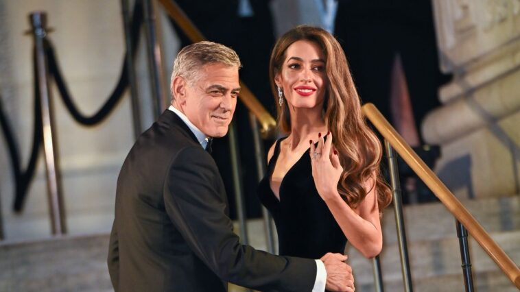 George Clooney insiste sur le fait que lui et sa femme Amal Clooney n'ont toujours «jamais eu de dispute»
