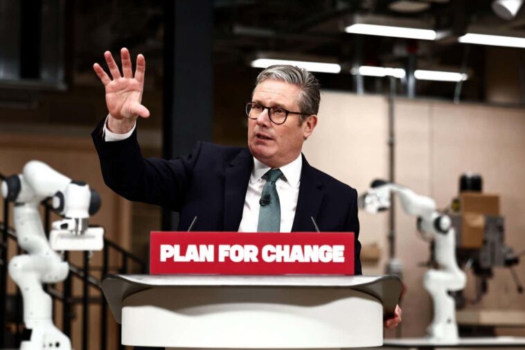 Keir Starmer est-il conseillé par l'IA? Le gouvernement britannique ne nous le dira pas