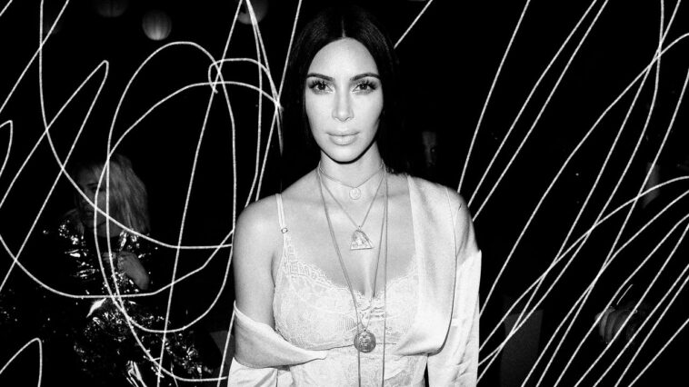 L'essai de braquage de Kim Kardashian commence, et le monde attend le témoignage d'une étoile