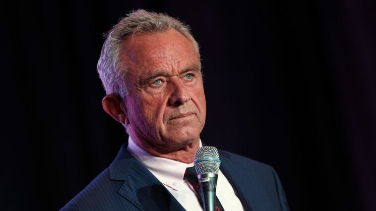 Le charlatle de l'autisme de RFK Jr. est pénible